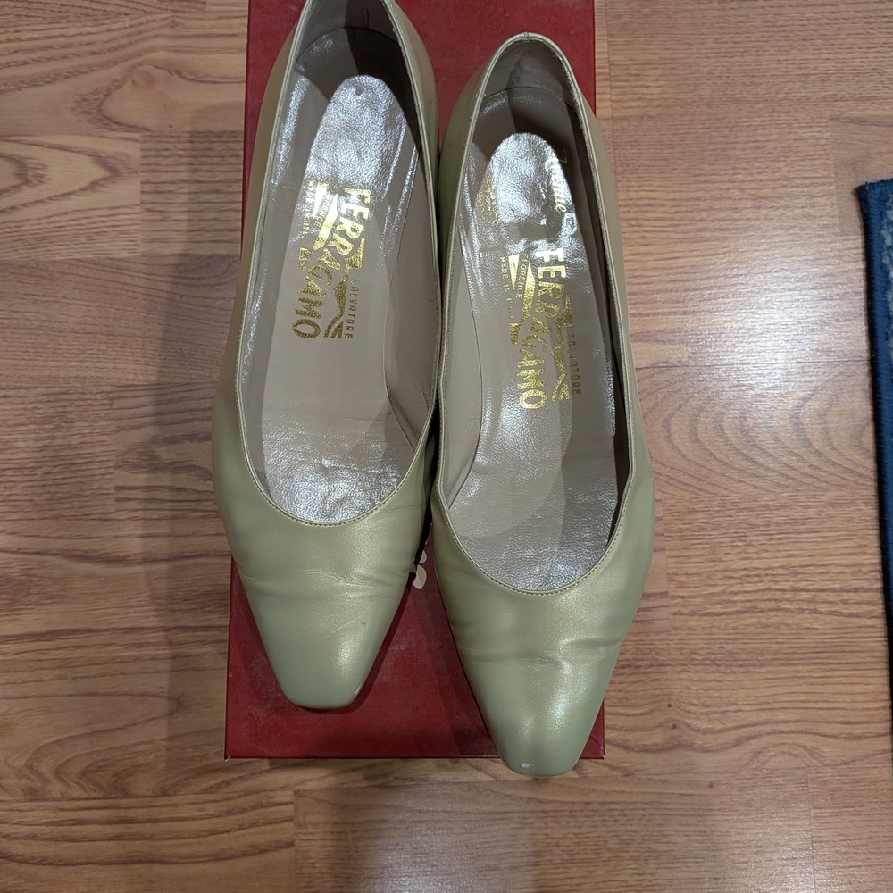 Salvatore Ferragamo Gold Calf Heels Classic Design